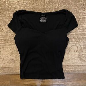 OGL perfect condition Sweetheart Neckline Short Sleeve Top